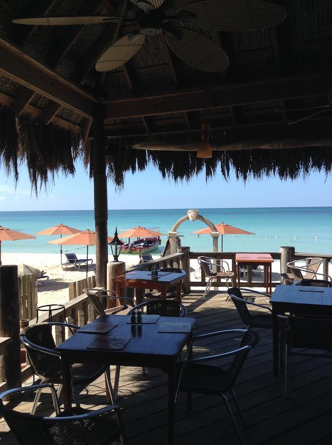 Hotel Kuyaba à Negril Extérieur photo