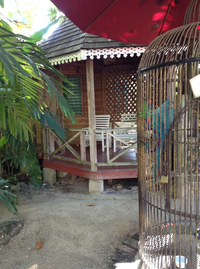 Hotel Kuyaba à Negril Extérieur photo